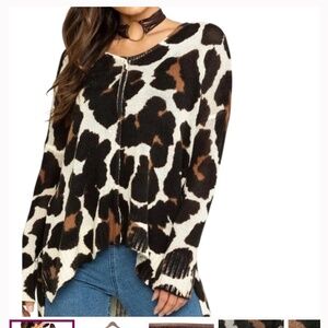 Show Me Your Mumu Stylish Animal Print Oversized Sweater Size Medium